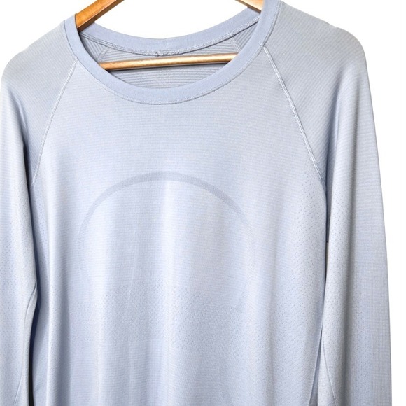 Lululemon Swiftly Tech Long Sleeve Shirt Cool Breeze Thumbholes Women's Size 10 - Picture 5 of 9